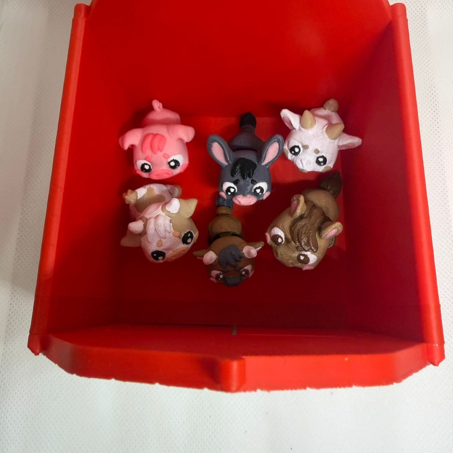 Mini Flexitos Granja – Set de 6 Animales Articulados + Granero